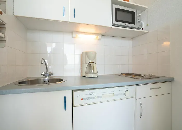 Le Sunset-cap Sud-20 By Interhome * Agde